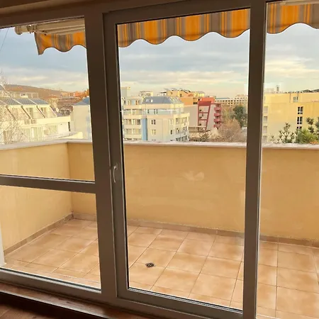 Marvel Delux Private Apartment