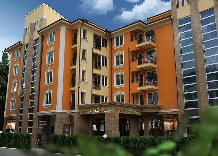 Marvel Delux Private